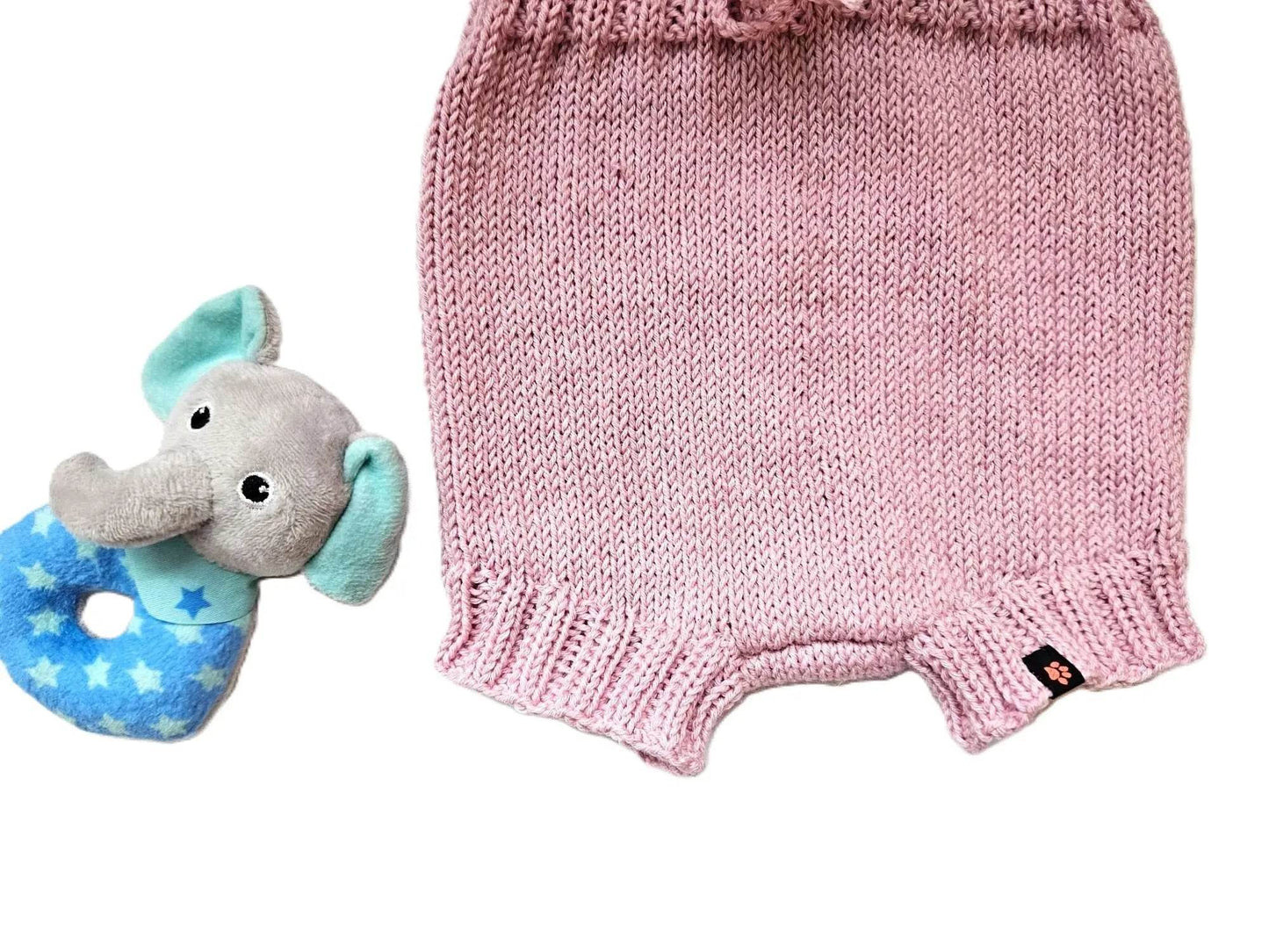 nullWindelhose Baby Rosa Größe 74/80 6-12 monthWindelhose Baby Rosa Größe 74/80Die handgestrickte Windelhose CM Rosa in der Größe 74/80 ist die perfekte Wahl für dein Baby. Diese süße Windelhose wurde per Hand au