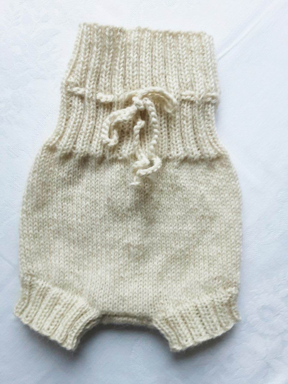 Windelhosen aus Fett/Lanolinwolle in 3 Größen - Shop Pekusch