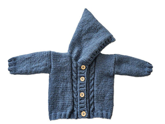 Bio Strickjacke in Blau und Größe 62/68 3-6 Monate - Shop Pekusch